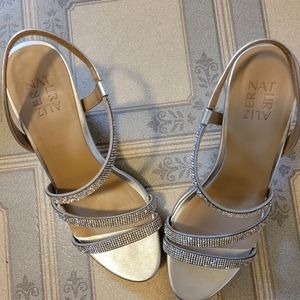 Naturalizer Silver heels